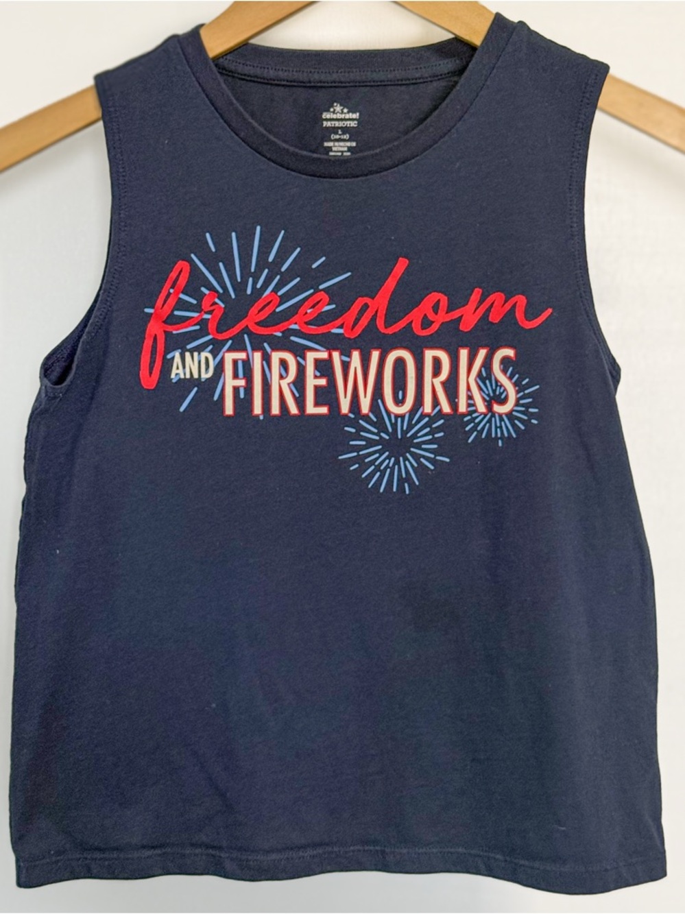 Way To Celebrate Freedom Fireworks Tank Youth L 10-12 Red White Blue